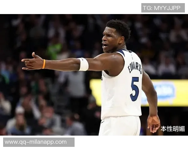 爱德华兹伤退传闻引发关注里德坚定表示他明天能上场比赛 爱德华兹伤退传闻引发关注里德坚定表示他明天能上场比赛