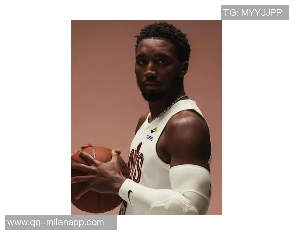 米切尔近期表现惊艳场均32分助队争胜状态火热 米切尔近期表现惊艳场均32分助队争胜状态火热